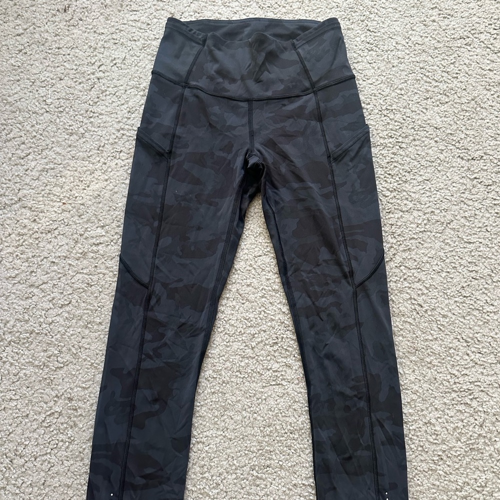 Lululemon fast and free